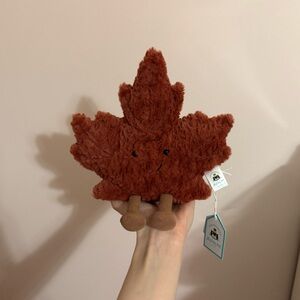 Jellycat’s Amuseables Maple Leaf (Official Jellycat)
